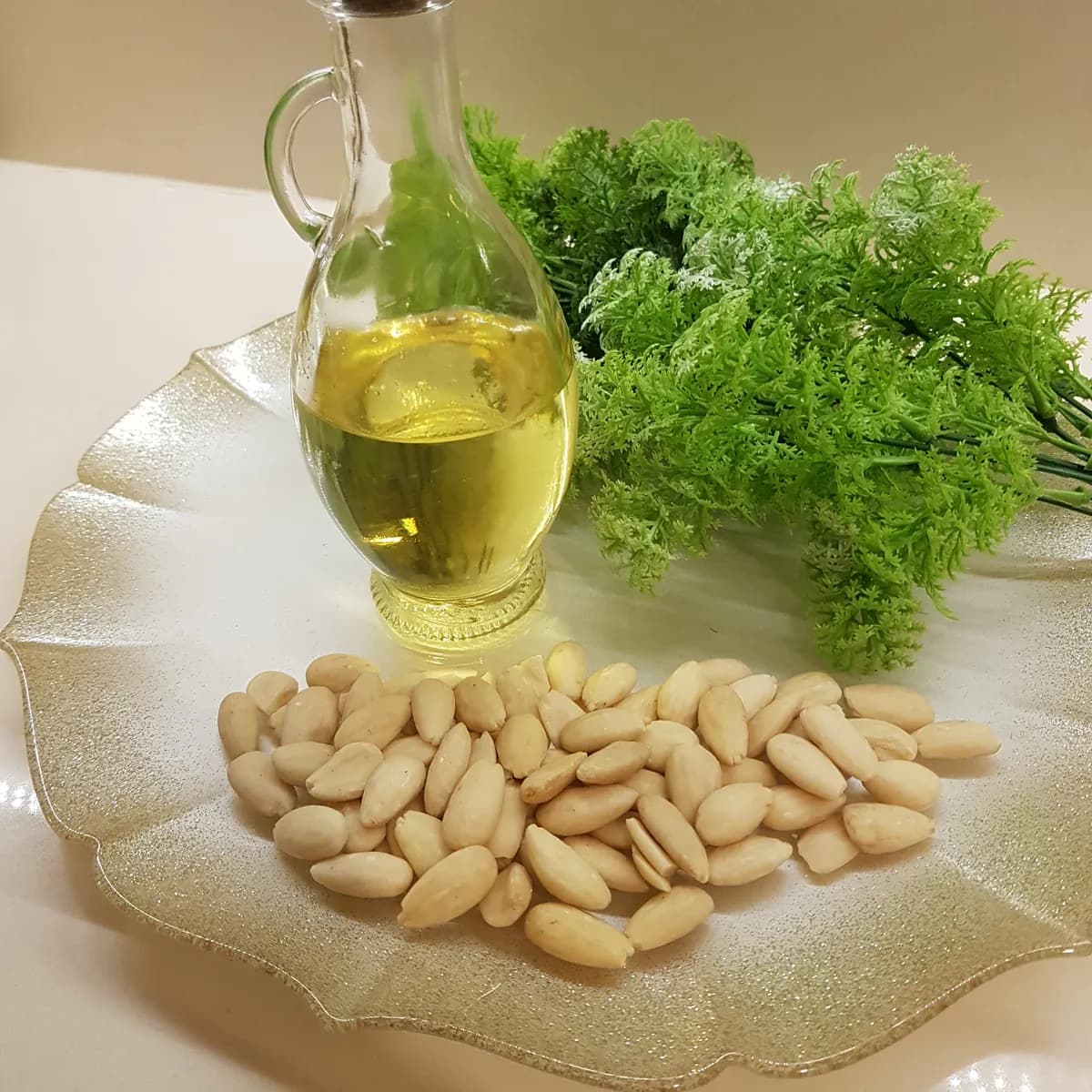 Sweet Almond Oil (Roghan Badam)
